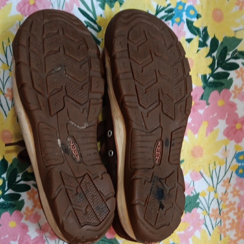 Keen Dark Brown Canvas Shoes - Picture 6 of 8